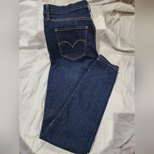 Levi's 720 High Rise Super Skinny Jean Size 31